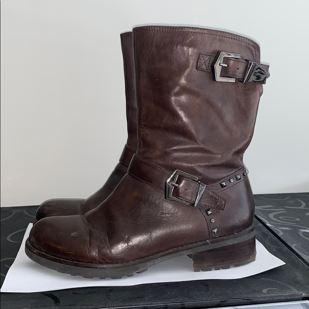 Mid calf riding boots